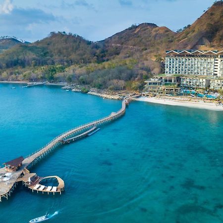 Hotel Ayana Komodo Waecicu Beach à Labuan Bajo Extérieur photo